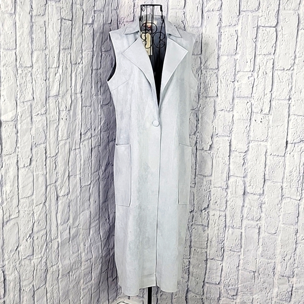 Solitaire Medium Faux Suede Sleeveless Duster Vest Dress/Coat Light‎ Gray NWT